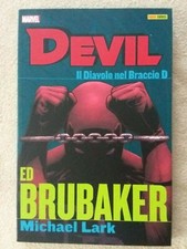 DEVIL - ED BRUBAKER COLLECTION IL DIAVOLO NEL BRACCIO D EDIZIONE PANINI 2012
