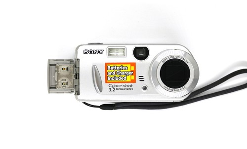 Sony Cyber Shot DSC-P52 3.2 MP Digital Camera Silver with Memory Stick - Tested - Picture 3 of 18