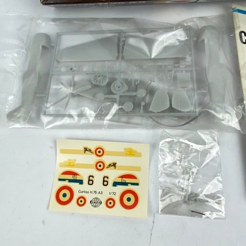 Aircraft Curtiss H.75 A3 1/72 Scale Model Kit #159 SMER Made in Czechoslovakia - Picture 3 of 15