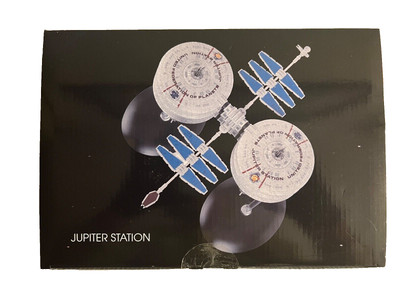 Star Trek Eaglemoss Voyager  Jupiter Research Station Model w/Magazine