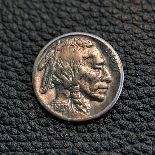 (ITM-7599) 1923-S Buffalo Nickel ~ Very Fine+ (VF+) Cndtn ~ COMBINED SHIPPING!