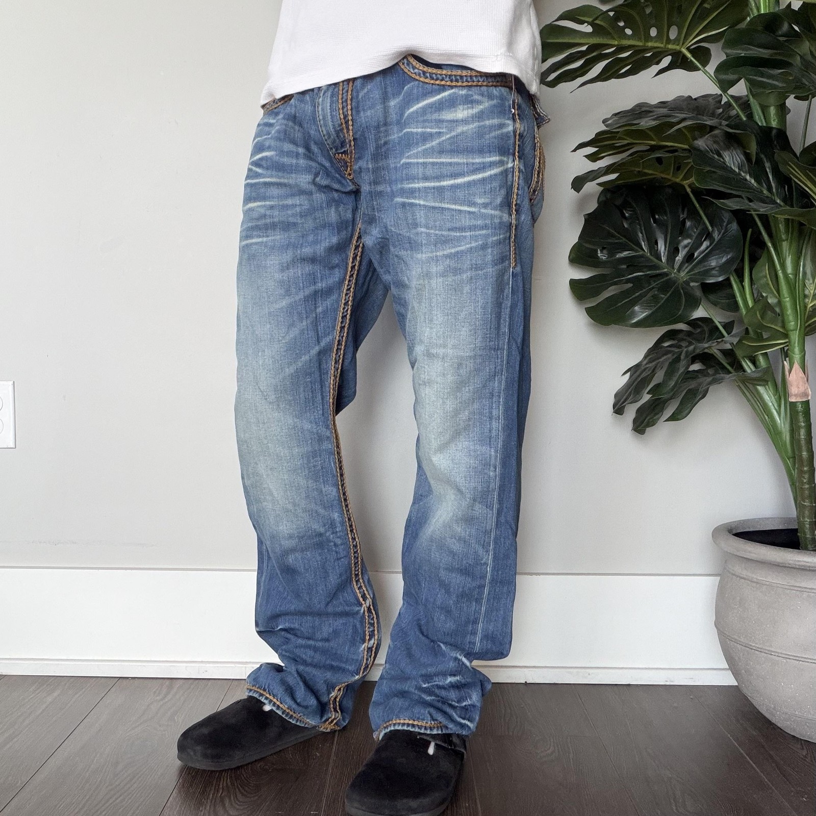 Y2K True Religion Jeans Mens 36x34 Blue Relaxed Straight Contrast Stitch Denim thumbnail 2