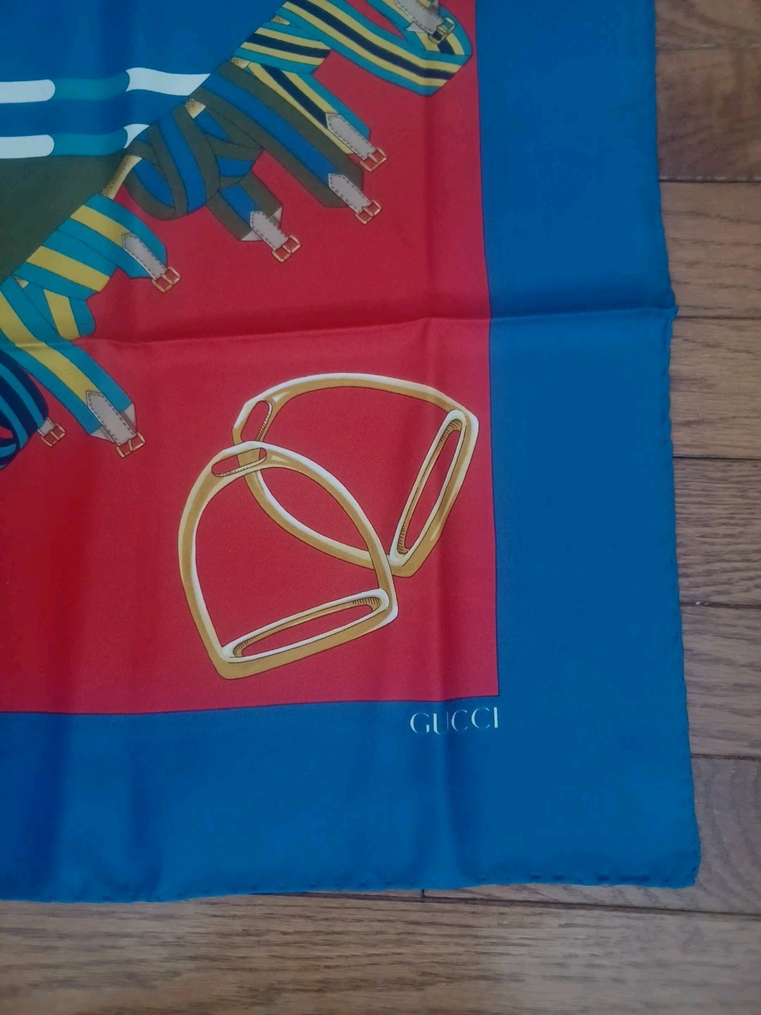 Vintage Gucci Jockey On Horse Silk Scarf Blue Trim 33”x33" UnUsed Ref4013 thumbnail 2