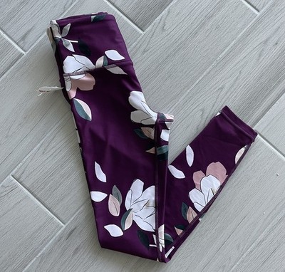 Athleta Elation Womens Legging Xsmall Ultra High Rise 7/8 NWT
