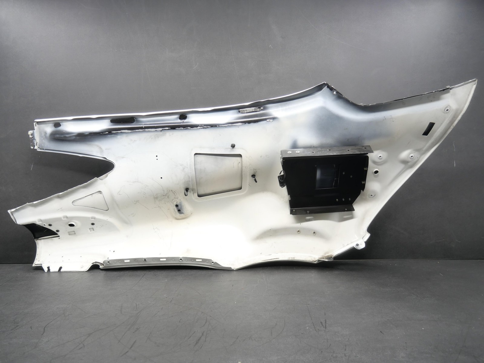 Used Right Passenger Side Quarter Panel Silica White 2016-2021 Mclaren 570GT OEM