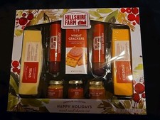 Hillshire Farm Deluxe Meat and Cheese Assortment Holiday Gift Set, 23.5Oz