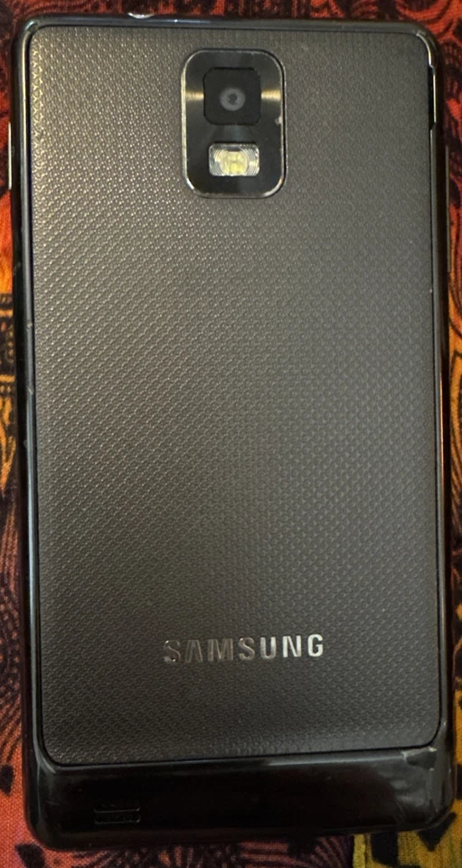 Samsung Galaxy SGH-i997 16 gb (ATT) Black Fast Ship Very Good Used Vintage - Image 3 of 3