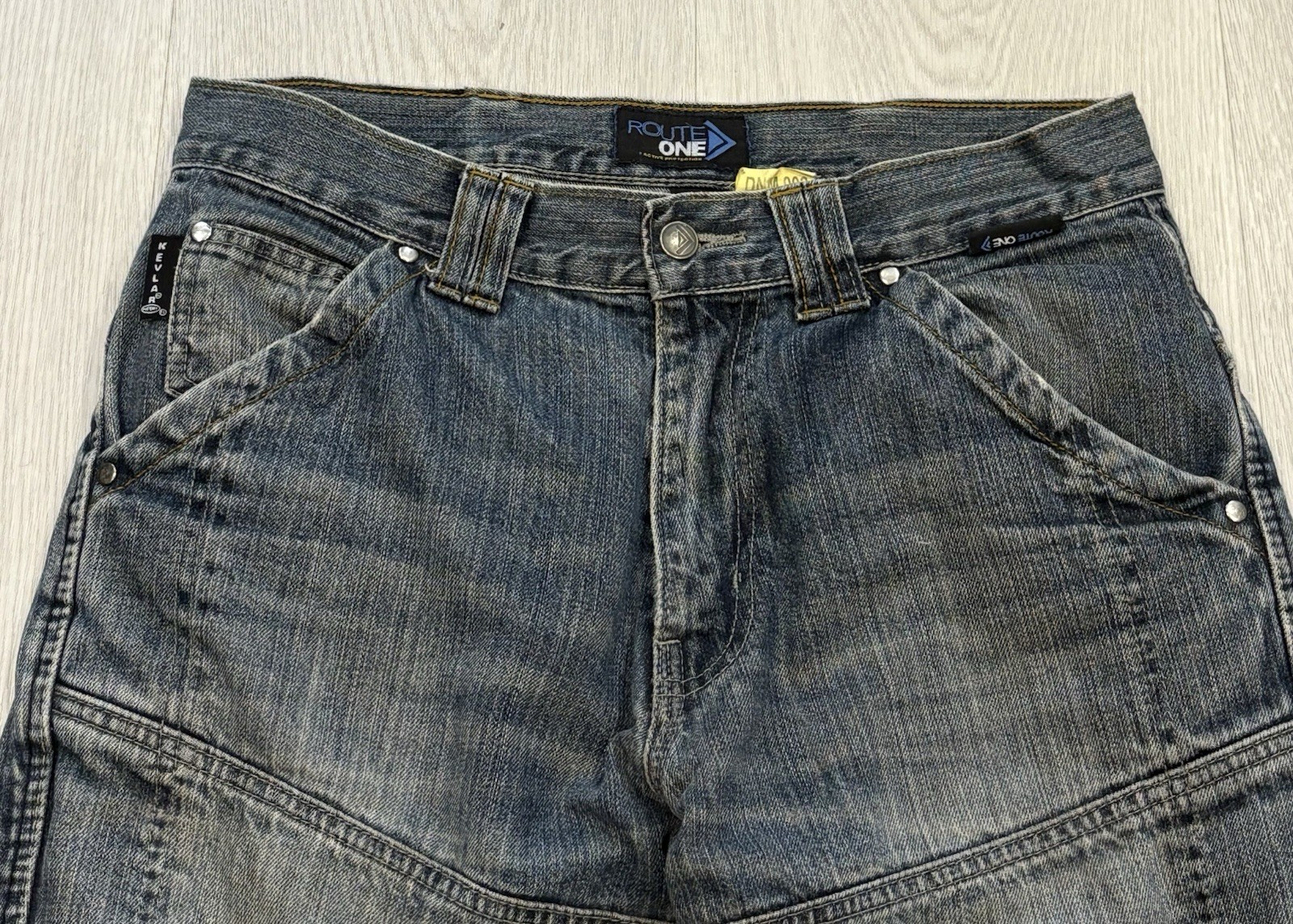 Picture 3 of 6