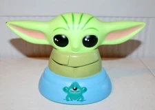 Idea Nuova 3 LED Grogu Mood Night Light 3 Color Changes Runs on 3 LR44 Batteries