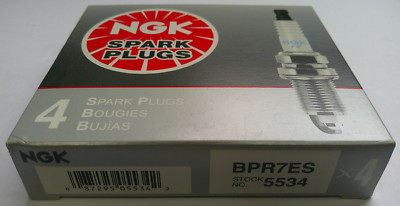 SET OF (4) NGK SPARK PLUG BPR7ES (5534)