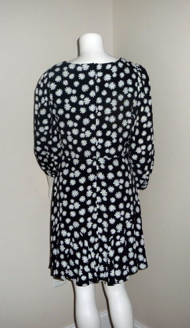 GB V-Neck Floral Print Button Front Dress, Womens, Juniors, M, Black - Dillard's exclusive