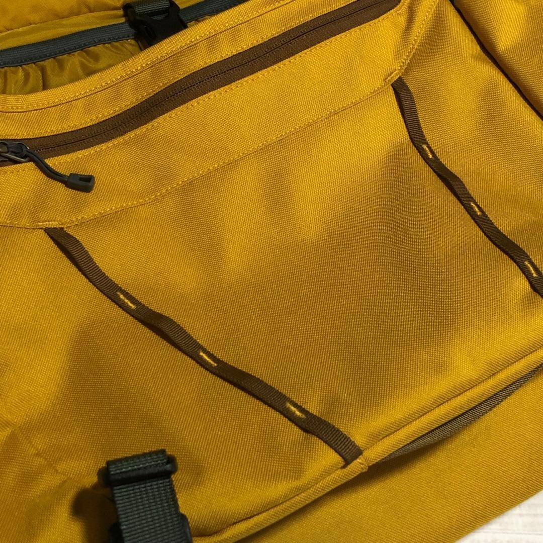 希少カラー patagonia Messenger Bag マスタード イエロー 希少カラー patagonia Messenger Bag マスタード イエロー メンズ