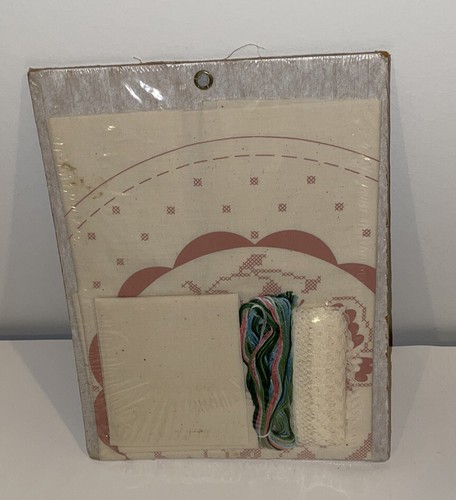 Vintage Vogart Stamped Cross Stitch Pillow Kit 8971D Butterflies Craft Project - Picture 2 of 2