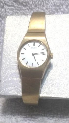 Seiko Quartz Watch Women 1400-0429 Gold Band For Parts Repair Not Working