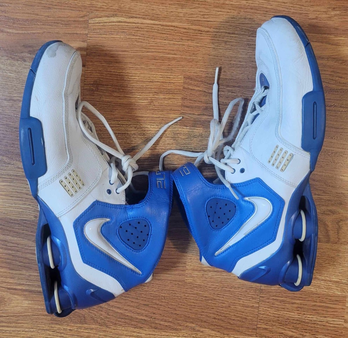 Size 11 - Nike Shox Elite White/Blue 2006 | eBay display picture 1