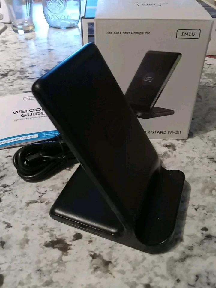 Cargador Inalámbrico INIU 15W Estación de Carga Inalámbrica Rápida Certificado Qi con Sl... Foto 3 de 3