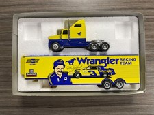 MINT 1994 RCCA 1/64 (1984 paint scheme) Dale Earnhardt #3 members only hauler