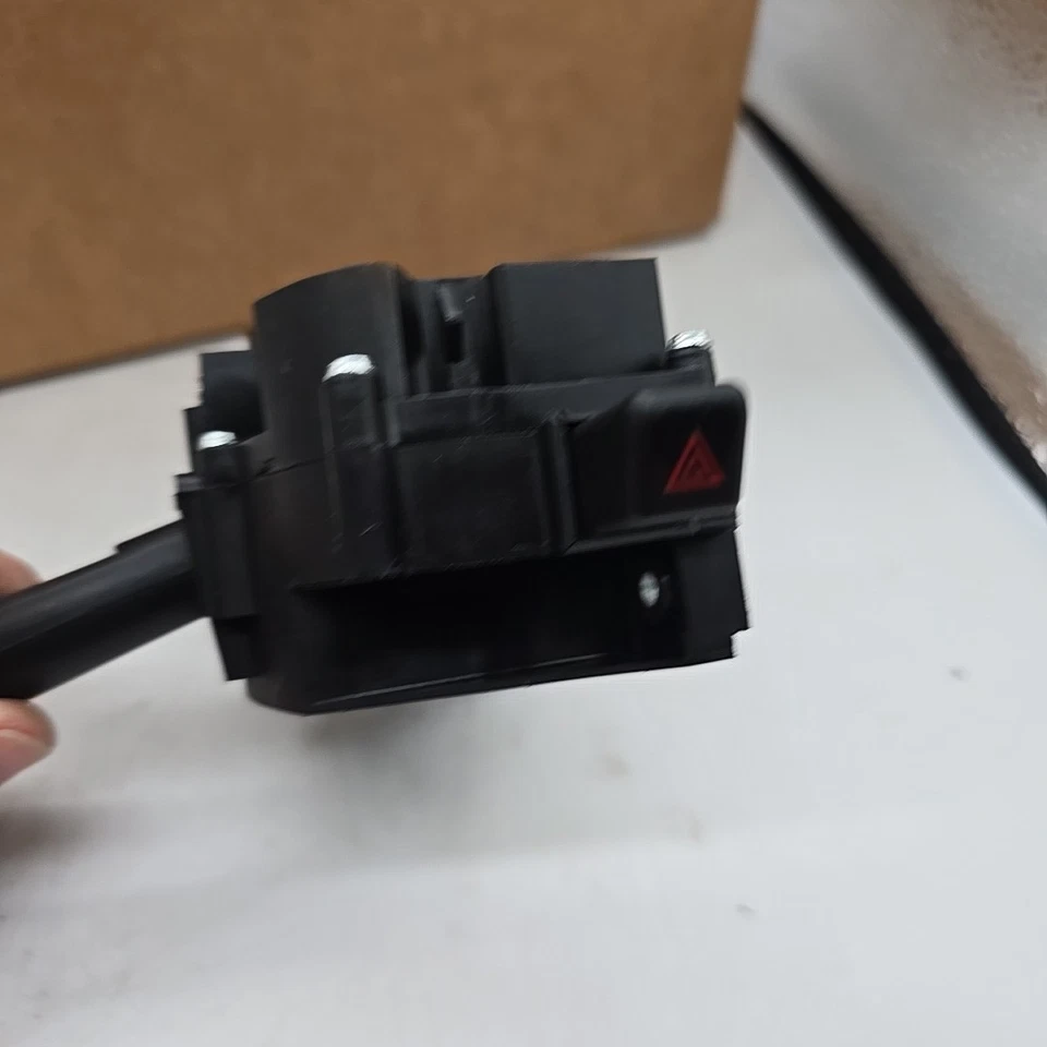 Interruptor de señal de giro delantero BWD S3301 Foto 4 de 4