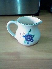 Kleines Poole Keramik Milchk&auml;nnchen Milchk&auml;nnchen handbemalt Blumendekor 7 cm