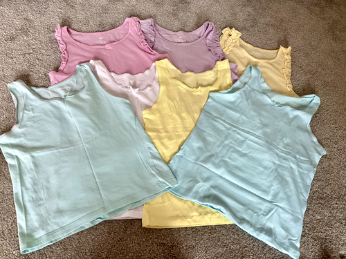 KINDER T-SHIRTS UND WESTEN Gr. 6/8 Jahre verschiedene Farben
