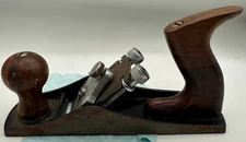 Vintage Hand Plane Woodworking Tool Smooth Sole Unmarked Bench Jack Planer No.33