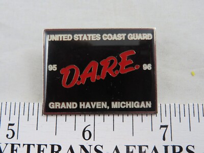 UNITED STATES COAST GUARD D.A.R.E. GRAND HAVEN, MICHIGAN PIN