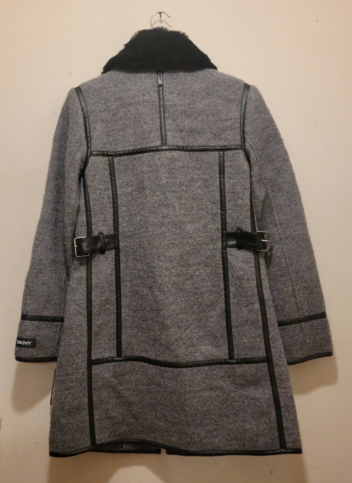 DKNY Women's Gray/Black Boucle Wool-Blend Coat Sz Small - Faux Fur Trim | Long Sleeve image 5