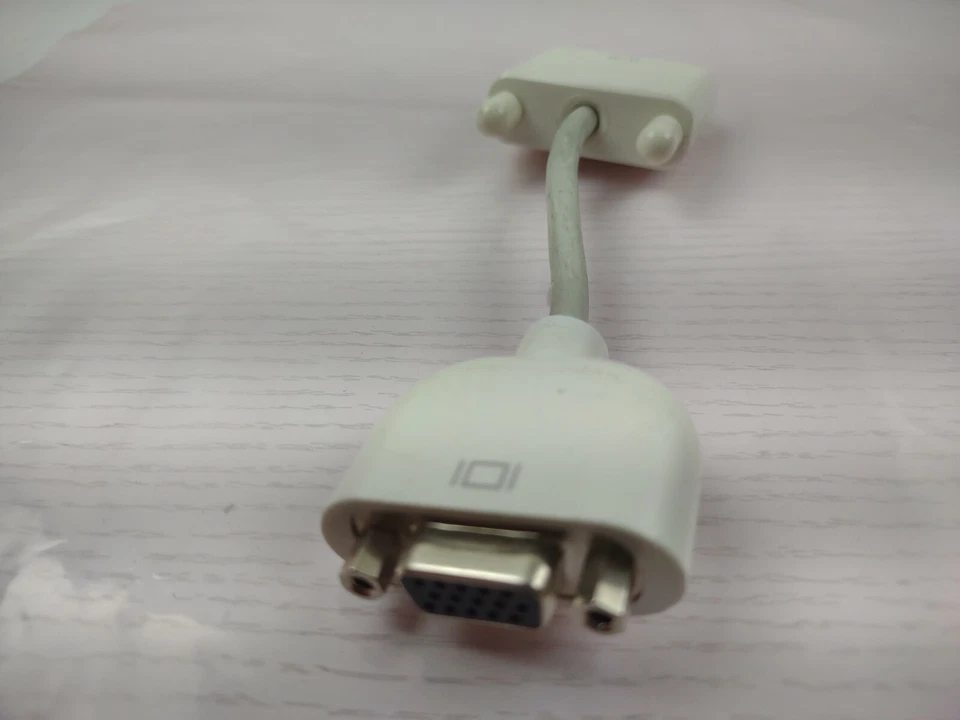 OEM Apple 603-8525 DVI Male to VGA Female Video Monitor Adapter Cable - Image 3 of 3