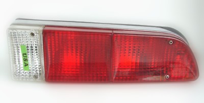 Rückleuchte rechts, RH taillight assembly, Fiat 850 Sport Spider, USA 1970-73