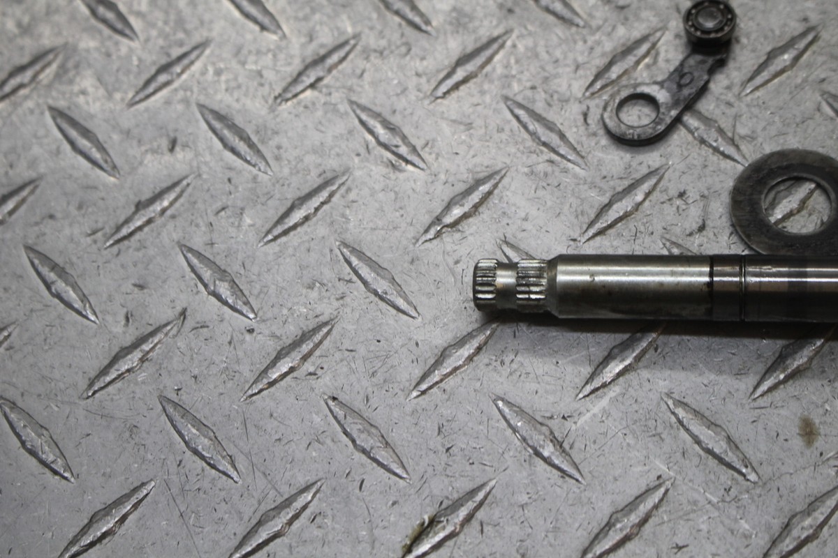 2006 SUZUKI GSXR600 GSX-R600 GSXR600 SHIFT SHIFTER SHAFT | eBay