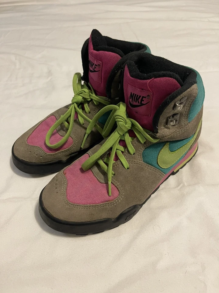 Zapatos de Senderismo Nike Años 90 De Colección Niñas Talla 7 Verde Azul Rosa 910103 TH Sin Stock Foto 4 de 4