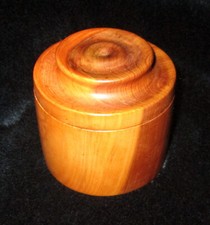 CARVED WOOD TRINKET BOX Signed E R 1991 3" Tall x 2 3/4" Diameter