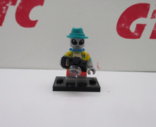 LEGO Series 26 Space Minifigure 71046 Alien Tourist