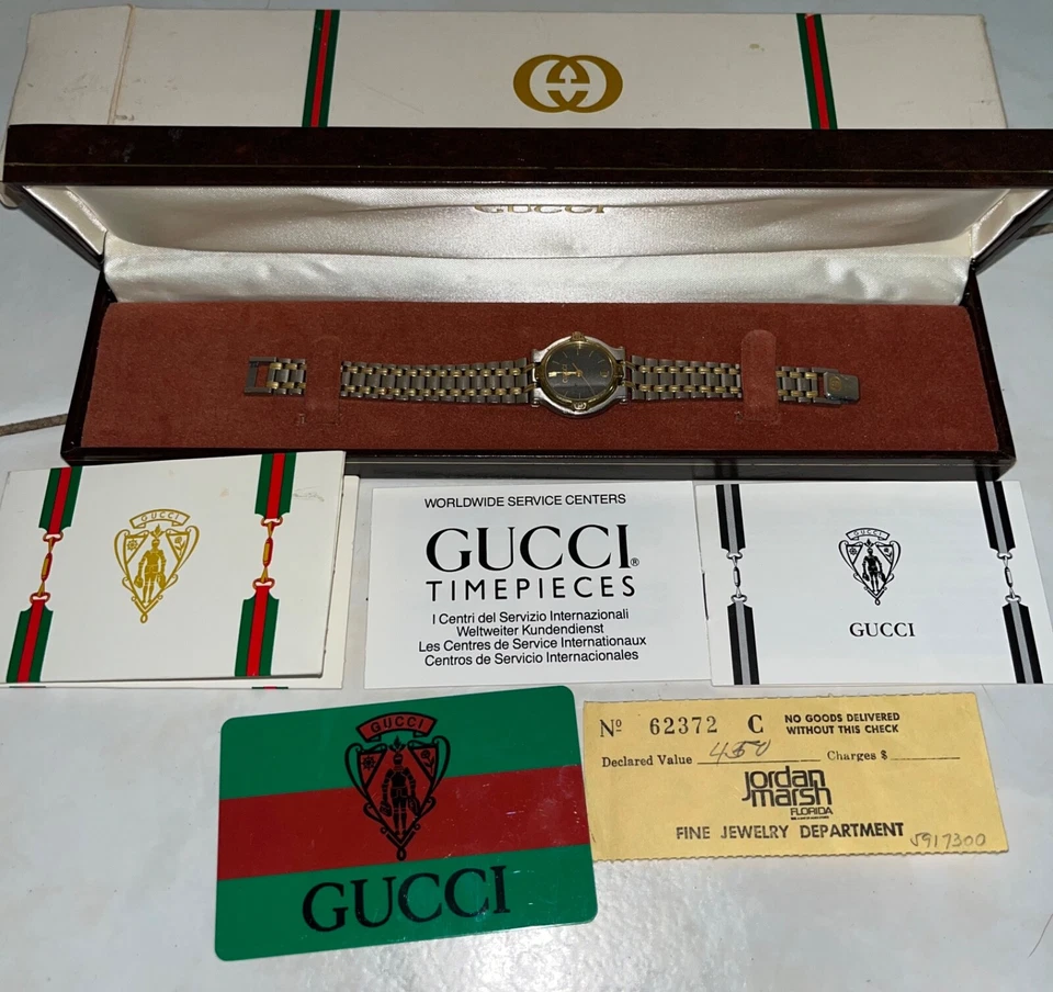 reloj gucci cuarzo mujer usado, correa oro y plata (leer descripción) Foto 4 de 4