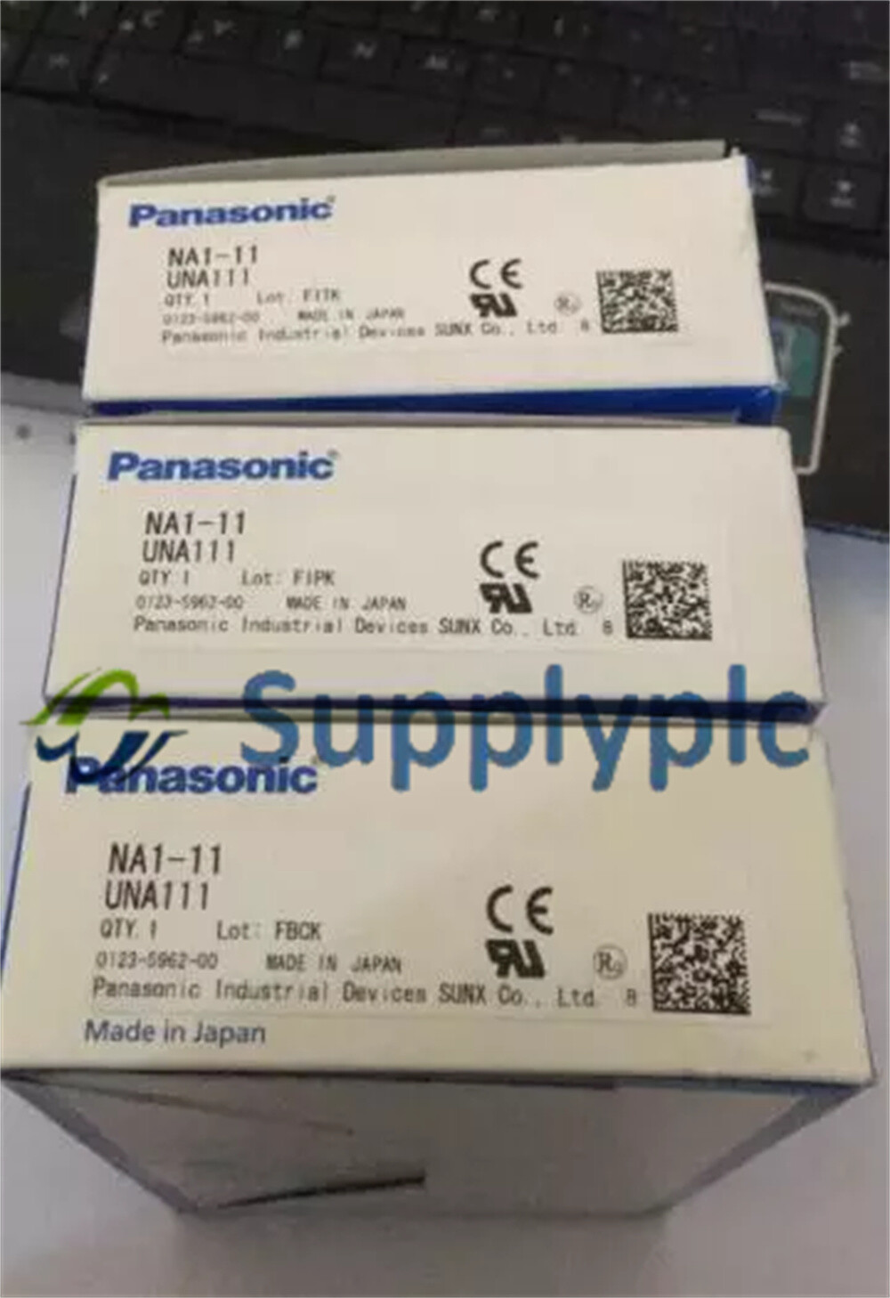 New Panasonic NA1-11 Photoelectric Switch Sensor In Box Expedited Shipping