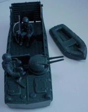 Vintage Marx Landing Craft Green Sitting Soldier Gun Rifle Raft 1960s Playset