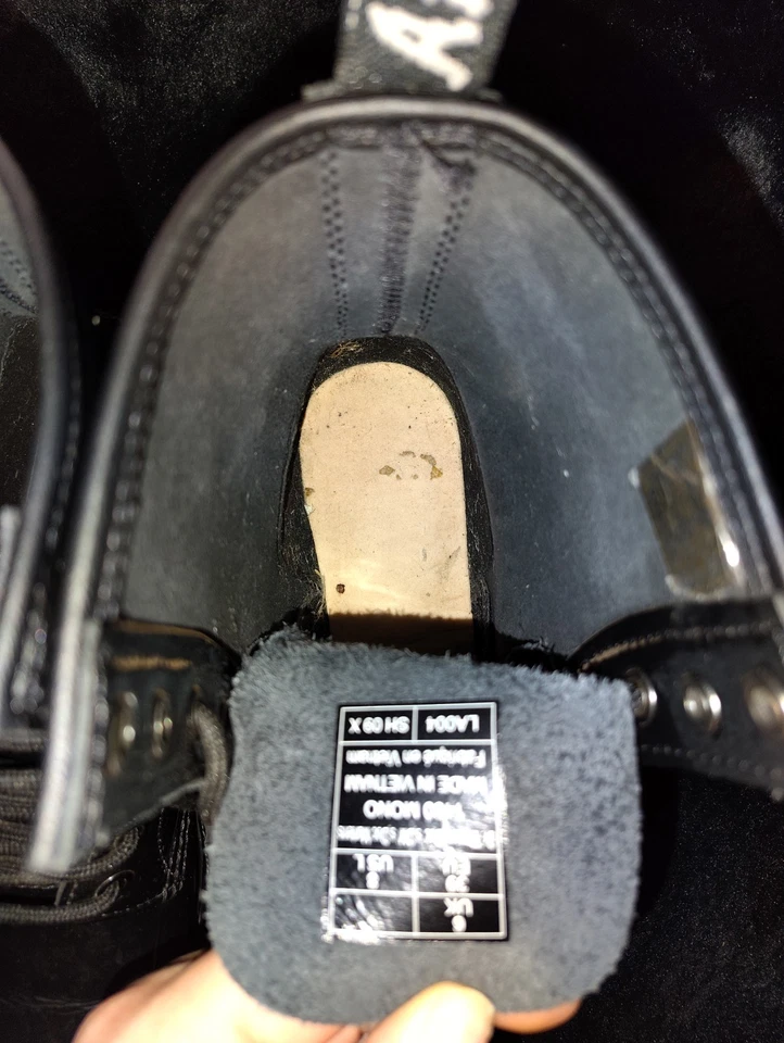 Botas de combate charol negro para mujer talla 9 | Con cordones estilo Dr. Martens "AirWait" Foto 3 de 4