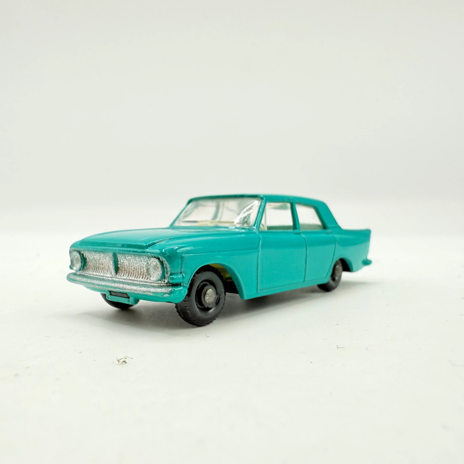 Matchbox 33a, Ford Zodiac - Free Price Guide & Review