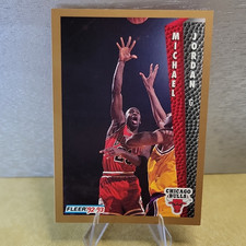 Fleer 1992-93 Michael Jordan #32 Chicago Bulls NBA Basketball Base Card