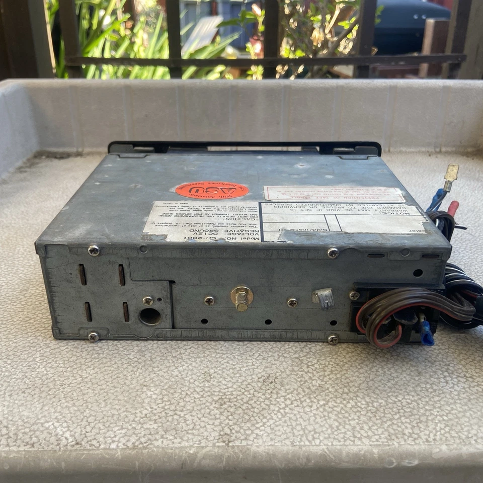 Blaupunkt  CR-2001 Radio Porsche 911, Porsche 944, Other 1978-1980 - Untested - Image 4 of 4