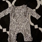 Laura Ashley Gray White Floral Knit Romper Long Sleeve Buttons Ruffle 0-3M — photo 3