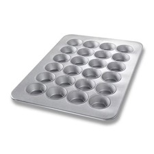 Chicago Metallic 45645 Glazed 24-Cavity Large Muffin Pan