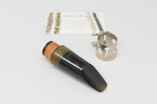 Vintage Leblanc 2L Bb Clarinet Mouthpiece Ebonite w/ Matching "L" Metal Ligature