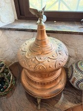 Antico Braciere in  Ottone e Rame . Altezza max 79 cm.