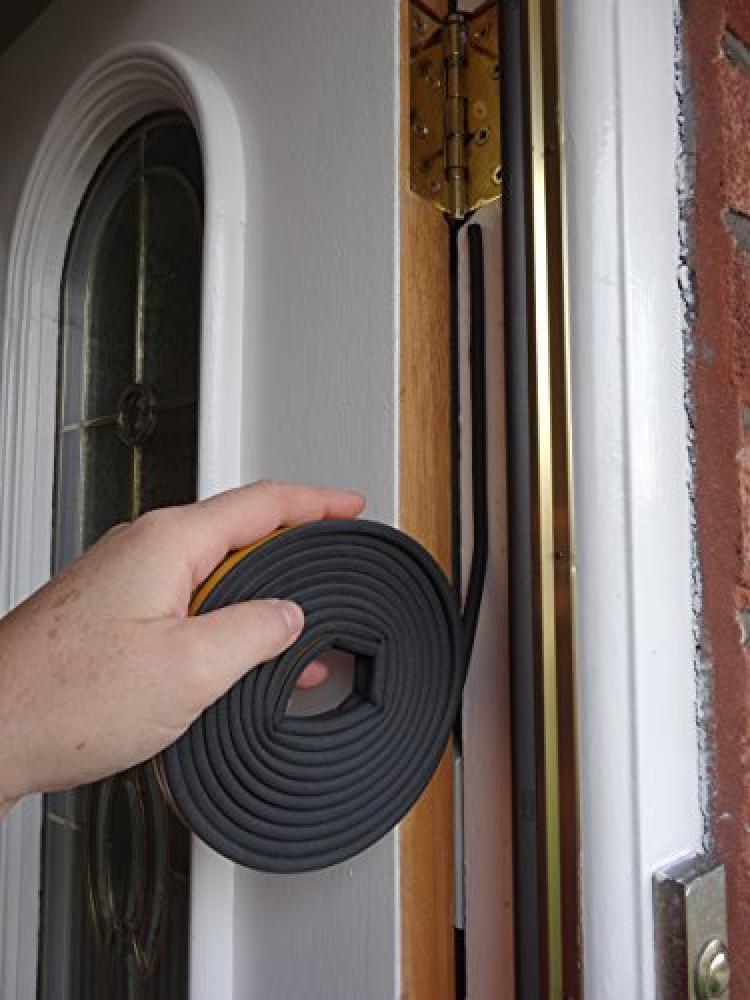 (TG. 10M) Stormguard 05SR034010MBL - Nastro antispifferi, 10 m, autoadesivo, ner