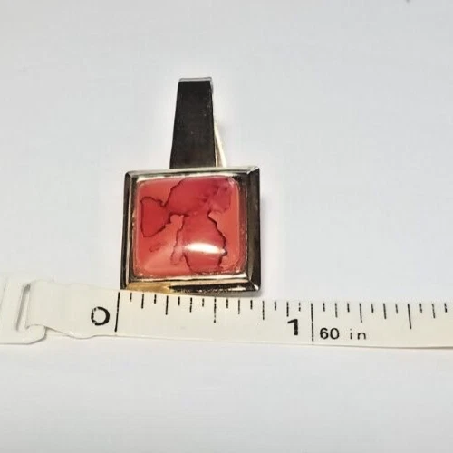 Vtg Square Shape Gold Tone Resin Pink Insert Tie Bar Costume Unbranded - Image 4 of 4
