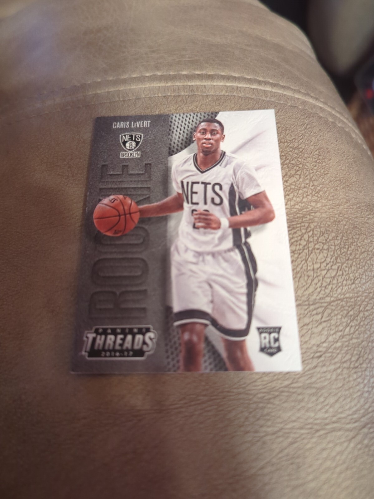 2016-17 Panini Threads Leather Rookies Caris LeVert #213 Rookie RC