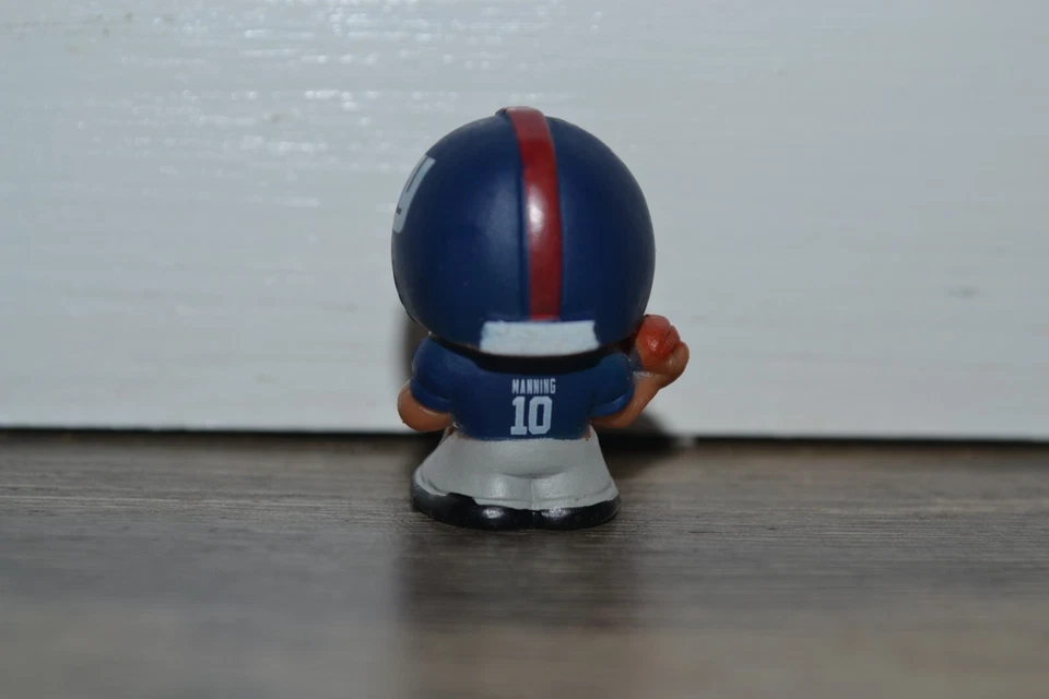 FIGURA ELI MANNING TEENYMATES NFL NY GIANTS Foto 2 de 2
