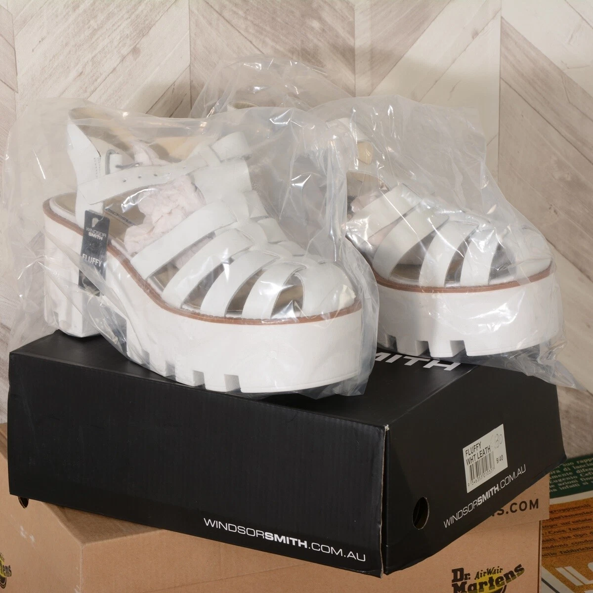 WINDSOR SMITH WOMEN S FLUFFY WHITE WEDGE OPEN SANDAL WHITE COLOR
