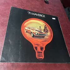 1971 FORD MAVERICK DEALER BROCHURE VINTAGE AUTOMOTIVE AD - VERY NICE